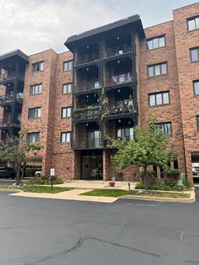 9374 Landings Unit 201, Des Plaines, IL 60016