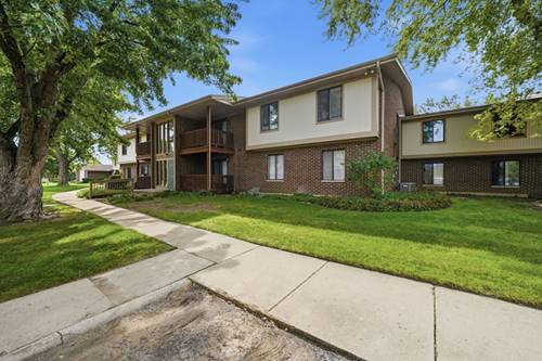 603 Garden Unit 1, Streamwood, IL 60107