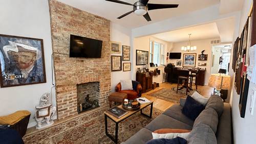2631 W Superior Unit 1, Chicago, IL 60612