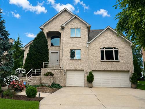 1268 N Palos, Palatine, IL 60067