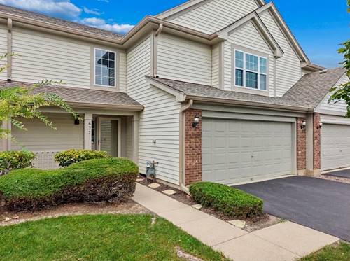472 Heather Unit 40-C2-472, Lindenhurst, IL 60046