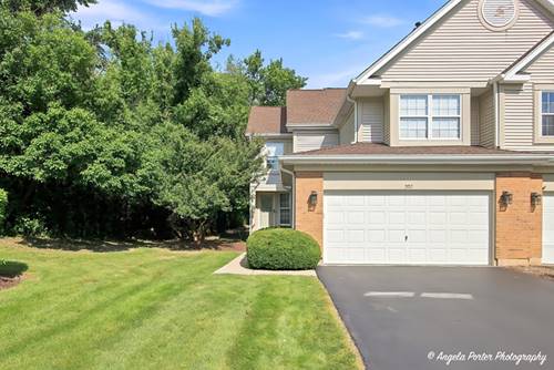 327 Cimarron Unit 327, Lombard, IL 60148