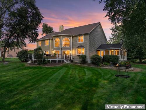 110 Rolling Knolls, Elgin, IL 60120
