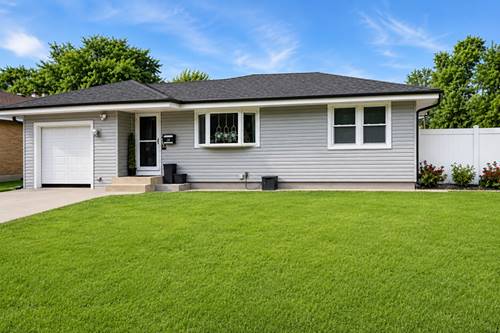 20 W Division, Villa Park, IL 60181