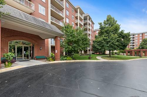 8300 Callie Unit 601, Morton Grove, IL 60053