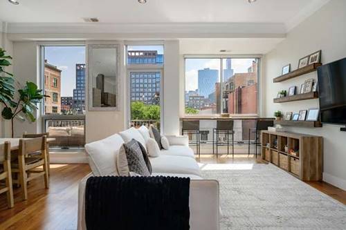 16 N Carpenter Unit 4N, Chicago, IL 60607