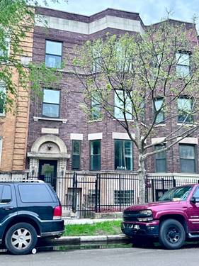 4040 S Calumet, Chicago, IL 60653