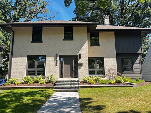 3923 Clausen, Western Springs, IL 60558