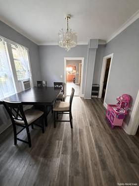 8322 S Burnham, Chicago, IL 60617