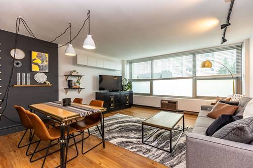 3600 N Lake Shore Unit 308, Chicago, IL 60613