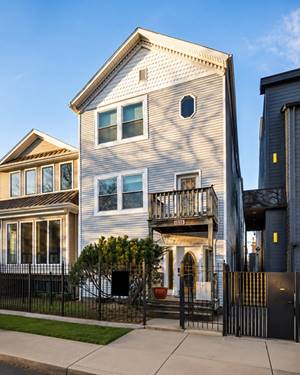 1812 W Erie, Chicago, IL 60622