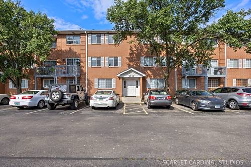 1344 S Lorraine Unit F, Wheaton, IL 60189