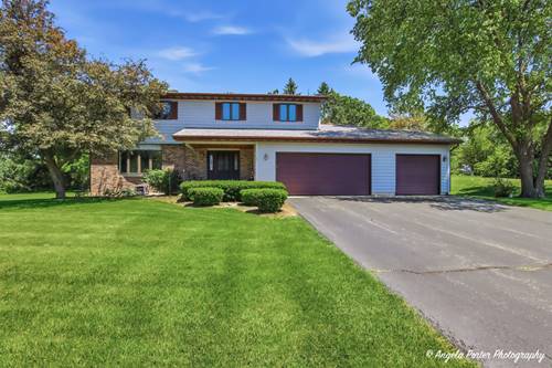 2720 N Patricia, Mchenry, IL 60051