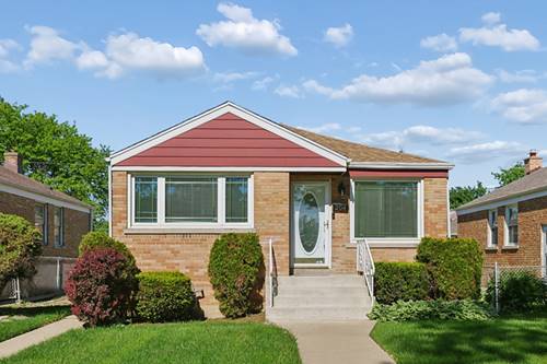 204 Bohland, Bellwood, IL 60104