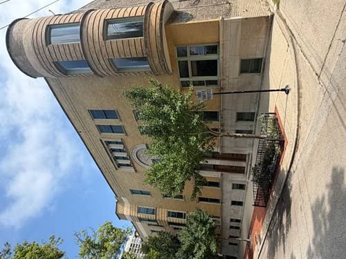 325 W Wisconsin Unit 1853-3, Chicago, IL 60614