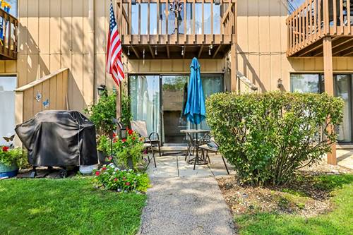36 Bermuda Colony Unit 2, Fox Lake, IL 60020
