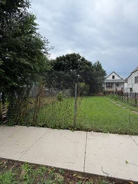 7608 S Langley, Chicago, IL 60619