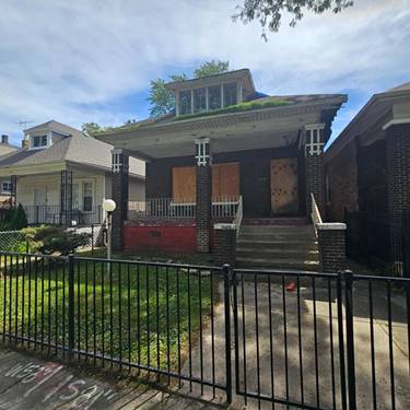 7747 S Langley, Chicago, IL 60619