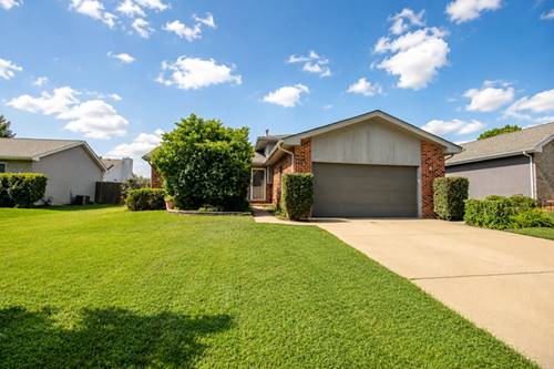 2212 Susanna, Crest Hill, IL 60403