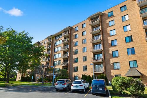 1747 W Crystal Unit 207, Mount Prospect, IL 60056
