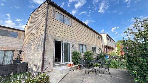 1777 Shoshonee, Wheeling, IL 60090