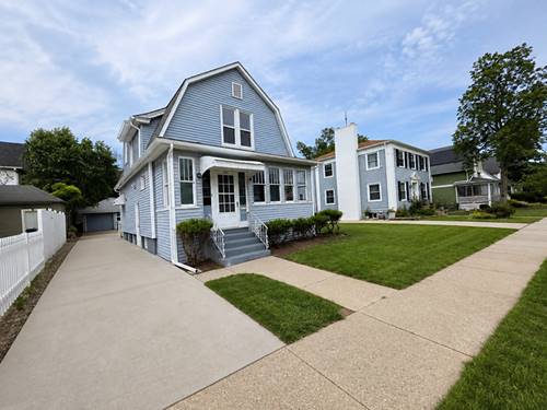 506 Barrett, Elgin, IL 60120