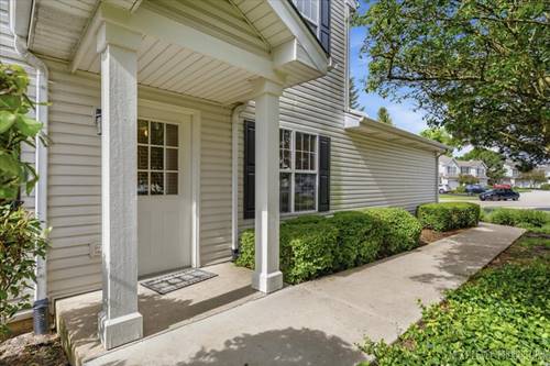 2471 Stoughton Unit 2471, Aurora, IL 60502