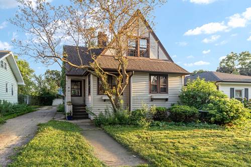 35 W Maple, Roselle, IL 60172