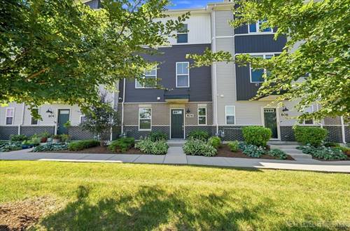 806 Finley, Aurora, IL 60504