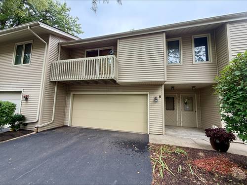 4689 High Point Unit 8, Rockford, IL 61114