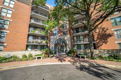 511 Aurora Unit 513, Naperville, IL 60540