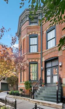 119 W Delaware, Chicago, IL 60610