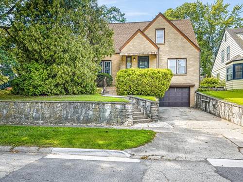 205 St Louis, Rockford, IL 61104