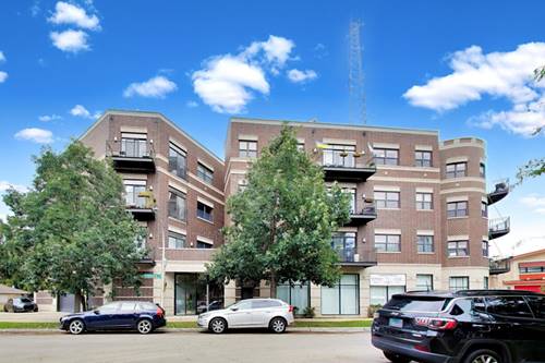 3028 W Roscoe Unit 203, Chicago, IL 60618