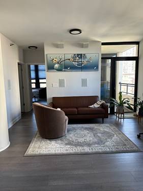 1255 S State Unit 803, Chicago, IL 60605