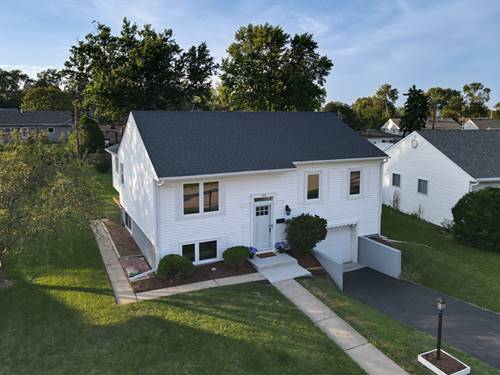 424 Mark, Glendale Heights, IL 60139