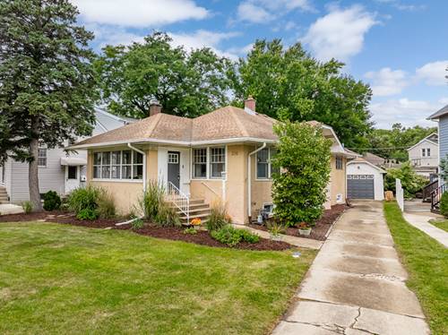 310 Shenstone, Riverside, IL 60546