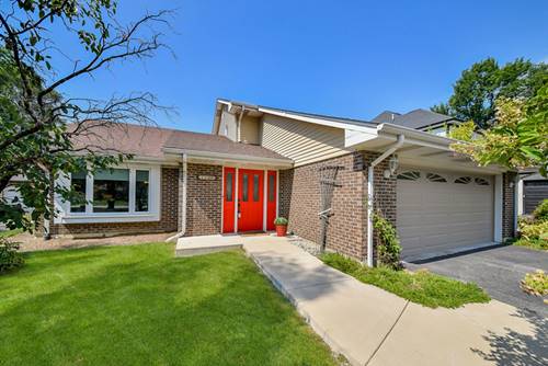 1126 S Edgewood, Lombard, IL 60148