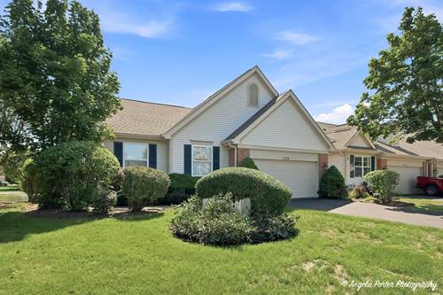 1229 E Oakwood Unit 7-1, Fox Lake, IL 60020