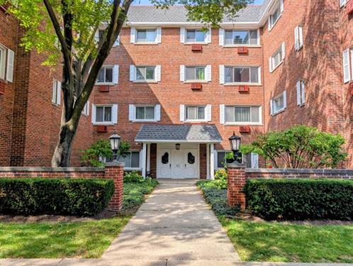 800 Washington Unit 305, Oak Park, IL 60302