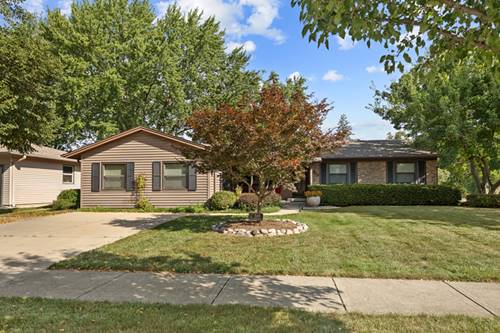 569 Northampton, Elk Grove Village, IL 60007