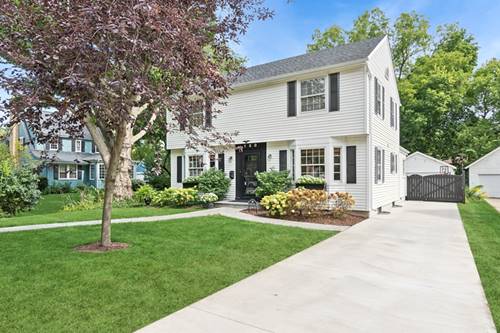 130 Ingleside, Aurora, IL 60506