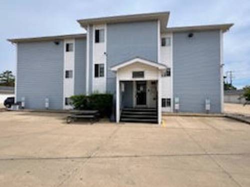 3130 W Monroe Unit 312, Waukegan, IL 60085