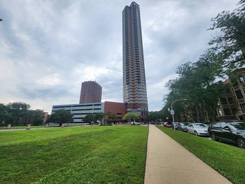 3660 N Lake Shore Unit 1105, Chicago, IL 60613