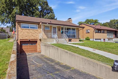 724 Hastings, Elgin, IL 60120