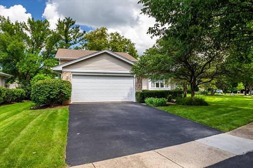 235 Indianwood, West Chicago, IL 60185