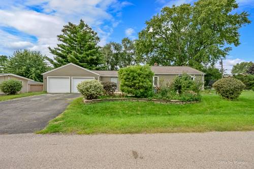 6301 Robert, Cary, IL 60013