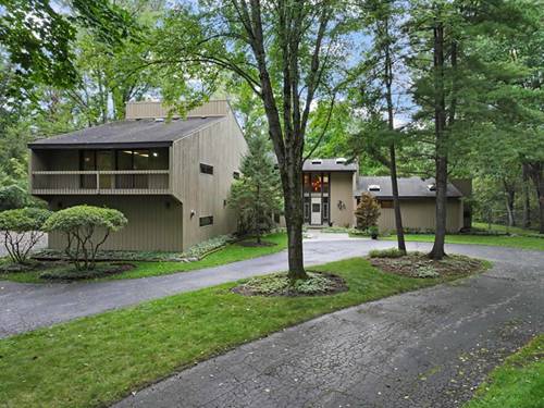560 Thornmeadow, Riverwoods, IL 60015