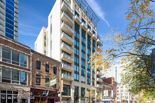 744 N Clark Unit 305, Chicago, IL 60654
