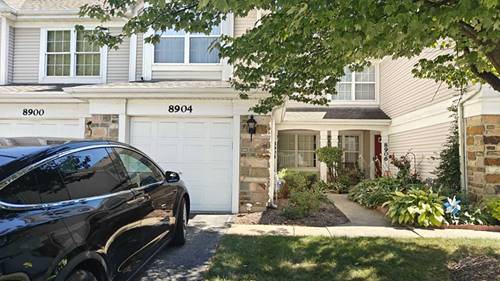 8904 W Heathwood Unit 8904, Niles, IL 60714